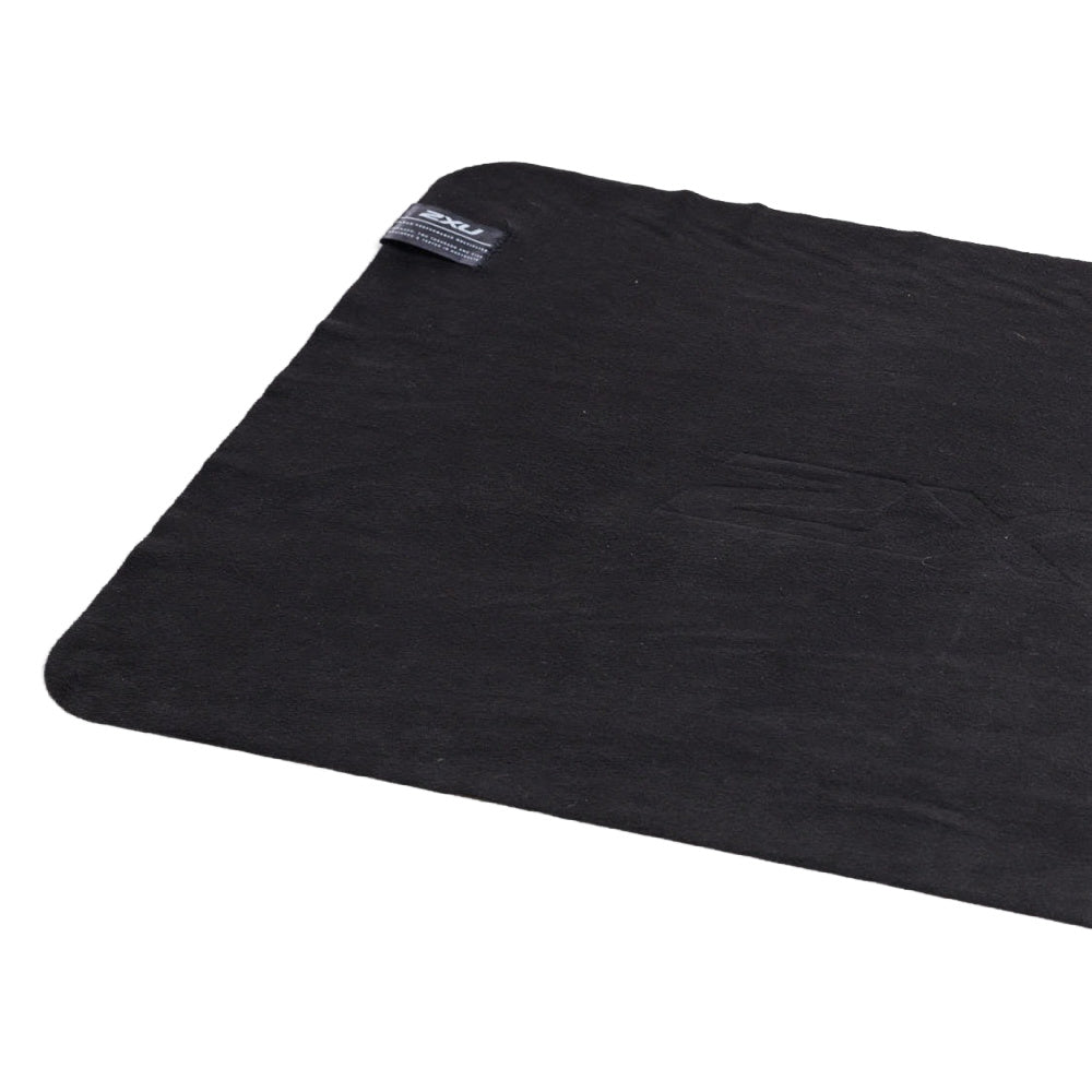 2XU | Microfibre Gym Towel (Black)