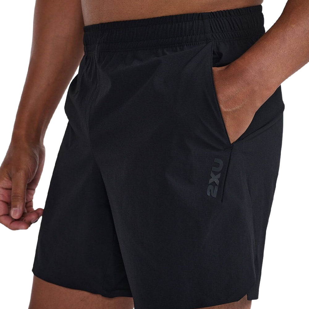 2Xu | Mens Motion 6 Inch Shorts (Black)